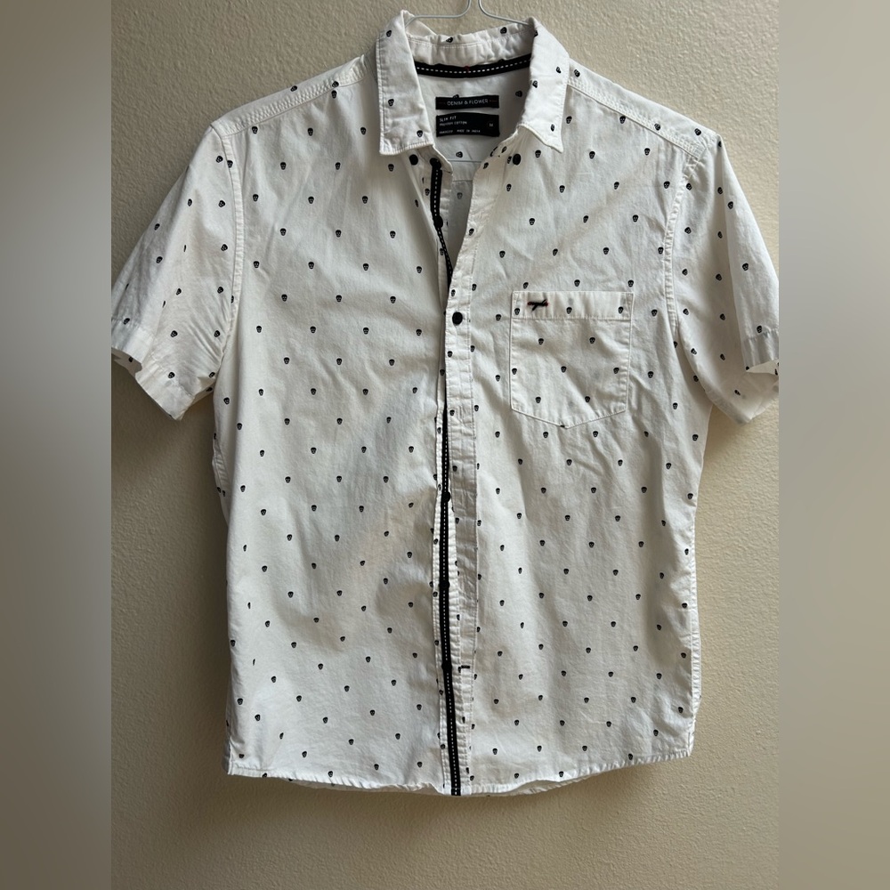Denim & Flower Ricky Singh Men’s M Floral Hawaiian Short Sleeve Button-Up Shirt